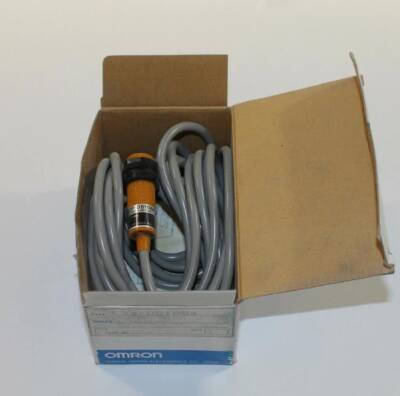 Omron E3F-DS10B4-2M Fotoelektrik Anahtar - 1