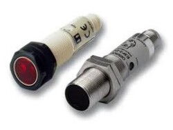 Omron E3F2DS10B4P11224VDC, E3F2 Fotosel Cisimden Yansım Kon.10CM PNP