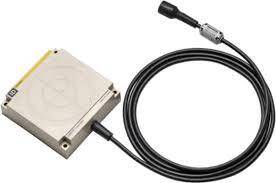 Omron V680-HS52-W 2M Çekirdek Dışı Algılama Aygıtları V680 Okuma/Yazma Anteni, Silindir tipi, IP67 konnektörlü standart kablo, 2m - 1