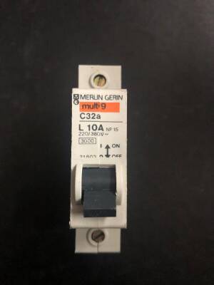 Schneider Electric 25230, C6OA1PB32A 3KA B EGRİSİ 32A OTO SİG - 1
