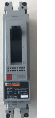 Schneider Electric 29582, 1 kutuplu (1P) Compact NS100N serisi, TM63D termal-manyetik açma ünitesine sahip 63 A kompakt tip devre kesici - 1